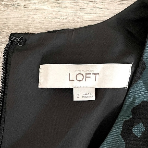 Ann Taylor LOFT Teal Leopard Print Fit & Flare Sleeveless Sheath Dress Size 2 - Picture 7 of 9